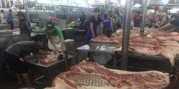 Tiếp tục biến động tại chợ đầu mối