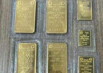 Vàng SJC lập đỉnh mới nhất 155 triệu đồng/lượng, dự báo tăng nóng tuần tới