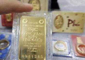 Vàng SJC lập kỷ lục mới gần 156 triệu đồng/lượng, sẽ tiếp tục phá đỉnh?