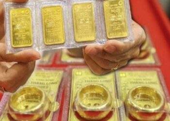 Vàng SJC lập kỷ lục mới ở mức 156,3 triệu đồng/lượng, sẽ còn phá đỉnh?