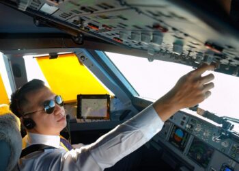 Vietjet cất nóc hangar kỹ thuật, khai trương chuyến bay tới sân bay Long Thành