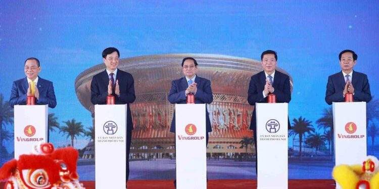 Vingroup cùng lúc khởi công 11 'siêu dự án'