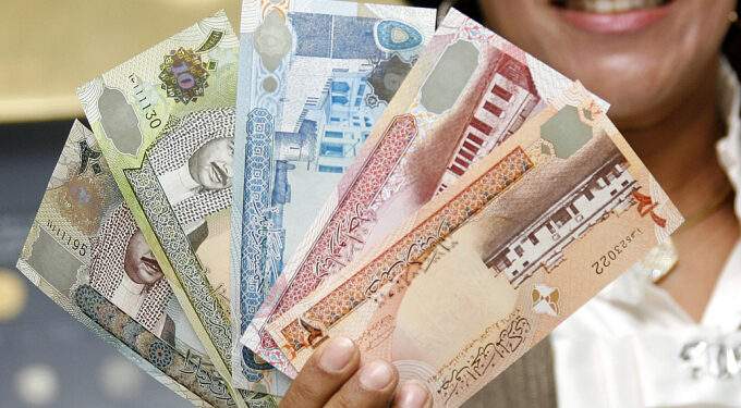 Which country has the second strongest currency in the world?