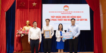 1 tỷ đồng sữa Aptamil KID UHT tặng trẻ em vùng lũ 