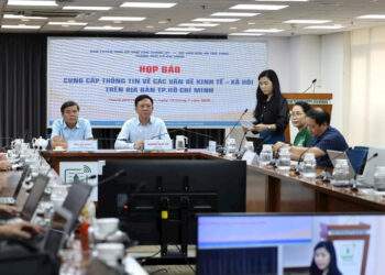 Cần tháo gỡ ngay 4 'nút thắt' lớn