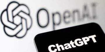 ChatGPT bắt đầu chèn quảng cáo, OpenAI cam kết 'né' chủ đề nhạy cảm