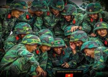 Chính sách thu hút, trọng dụng nhân tài đối với Quân đội nhân dân Việt Nam