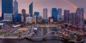 Da Nang Downtown trong bức tranh các mô hình “thành phố thu nhỏ bên sông” trên thế giới