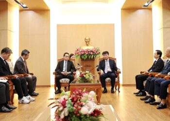 Toàn cảnh buổi làm việc