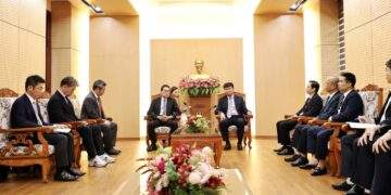 Toàn cảnh buổi làm việc