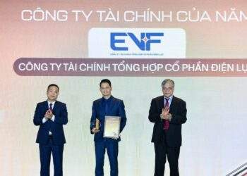 EVF được vinh danh ‘Công ty tài chính của năm’ tại FChoice 2025