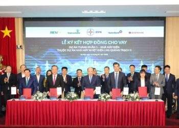 EVN secures financing for Quang Trach II LNG power plant