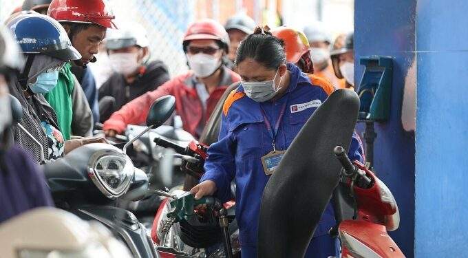 Gasoline prices reach 4-week high