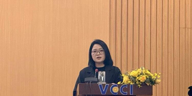 Bà Lê Thị Hà, Trưởng phòng Quản lý hoạt động Thương mại điện tử, Cục Thương mại điện tử và Kinh tế số (Bộ Công thương).