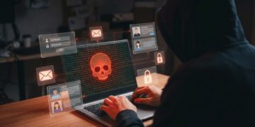 Không bấm link lạ vẫn mất Gmail, Facebook vì mã độc Infostealer trong thiết bị