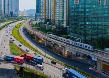 Kinh tế tăng tốc, Việt Nam tiến lên nấc thang thu nhập mới