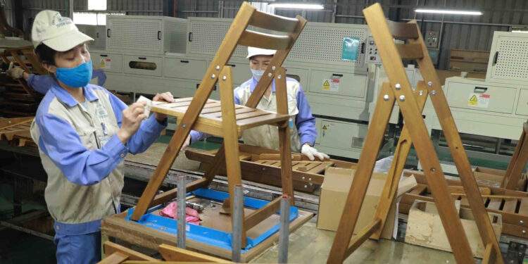 Mỹ hoãn tăng thuế cho loạt mặt hàng thế mạnh của Việt Nam