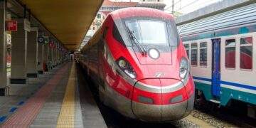 Quang Ninh province wants work on Hanoi–Ha Long high-speed rail to begin in March