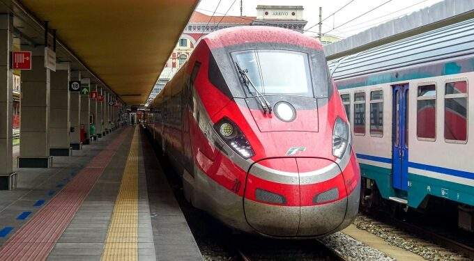 Quang Ninh province wants work on Hanoi–Ha Long high-speed rail to begin in March