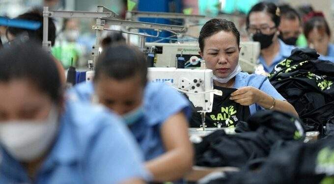 Remittances to HCMC exceed $10.3B in 2025