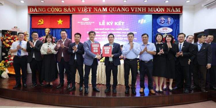 SATRA và FPT bắt tay hợp tác toàn diện