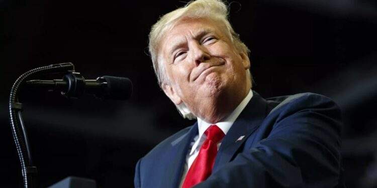 Suy yếu do rủi ro địa chính trị tại Greenland, thị trường chợ đen chững đà tăng