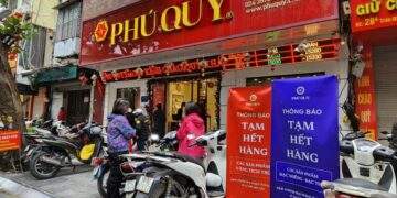 Tăng sốc, một thương hiệu hết vàng bán ra