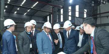 Thủ tướng Vanuatu tham quan nhà máy nhôm Grando