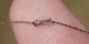 Trung Quốc làm chip co giãn như sợi chỉ, hứa hẹn làm thế giới choáng ngợp