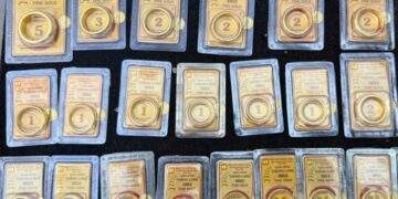 Vàng nhẫn tiếp đà tăng mạnh, chờ phá đỉnh 160,5 triệu đồng/lượng