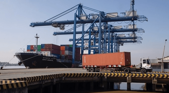 Vietnam-Singapore trade hits record $31B in 2025