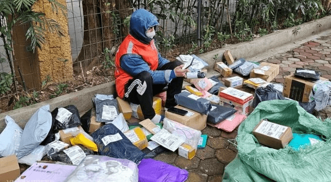 Vietnamese spend over $44M a day shopping online in 2025