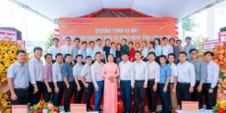 Vĩnh Long ra mắt Không gian Thương hiệu và Công nghệ, thúc đẩy đổi mới sáng tạo