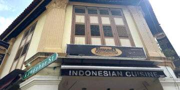 Warong Nasi Pariaman, one of the oldest Indonesian food eateries in Singapore, set to shut down this month