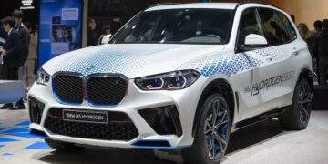 BMW recalls hundreds of thousands of cars over fire risk