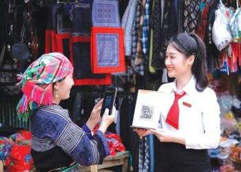 Cashless payments hit 28 times GDP in 2025