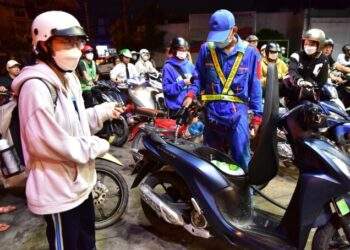 Gasoline prices in Vietnam jump to 3-month peak