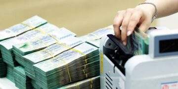 Giao dịch điện tử lên ngôi, ngân hàng không còn gồng mình chạy tiếp quỹ ATM