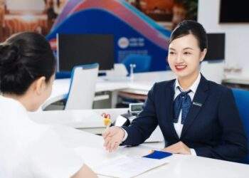 Giao dịch ngân hàng Tết Bính Ngọ, khách hàng cần lưu ý gì?