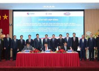 Lễ ký kết Hợp đồng gói thầu EPC của Dự án thành phần 1 (Nhà máy điện) thuộc Dự án Nhà máy Nhiệt điện LNG Quảng Trạch II.
