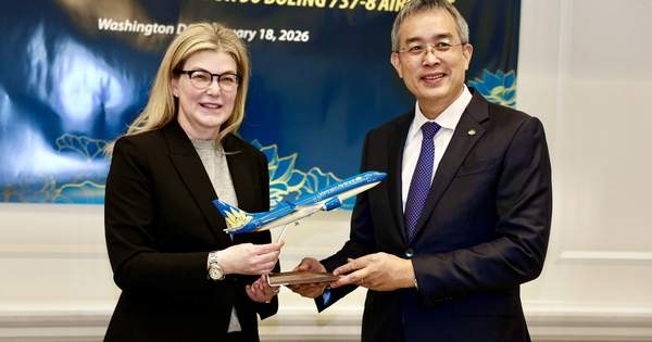 Lãnh đạo Vietnam Airlines nói về kế hoạch đầu tư 30 máy bay thân rộng hơn 12 tỉ USD