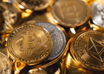 Loạt ông lớn 'rót' nghìn tỷ vào sàn giao dịch tài sản mã hóa, riêng một cái tên rút lui