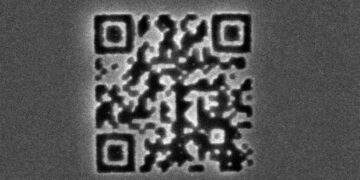 Mã QR nhỏ nhất thế giới: Nhỏ hơn vi khuẩn, mắt thường 'bó tay'