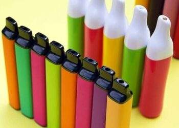 Malaysian duo arrested after 36,000 illegal vapes hidden in cosmetics shipment at Singapore checkpoint