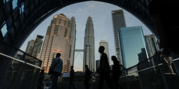 Malaysia's economy grows 5.2% in 2025, fastest pace in three years
