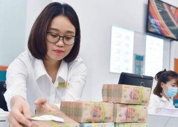 Người bán xe cắt lỗ, người thành chủ căn hộ tiền tỷ