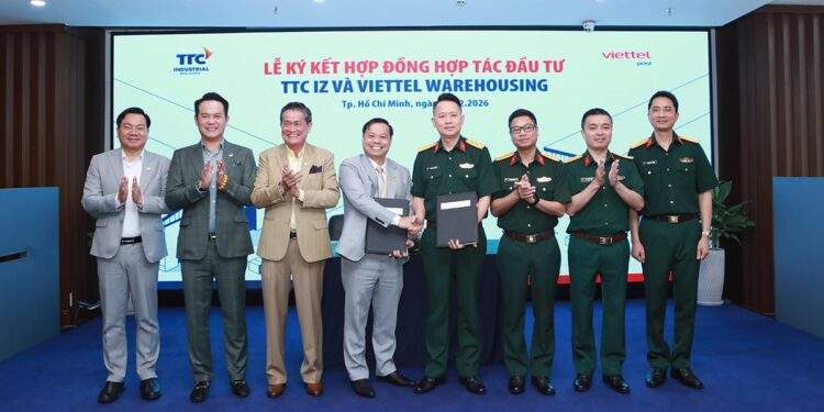 TTC IZ ký kết hợp đồng hợp tác đầu tư với Viettel Warehousing