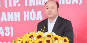 Phó Chủ tịch UBND tỉnh Thanh Hoá Cao Văn Cường phát biểu tại buổi lễ. Ảnh: Lê Hợi