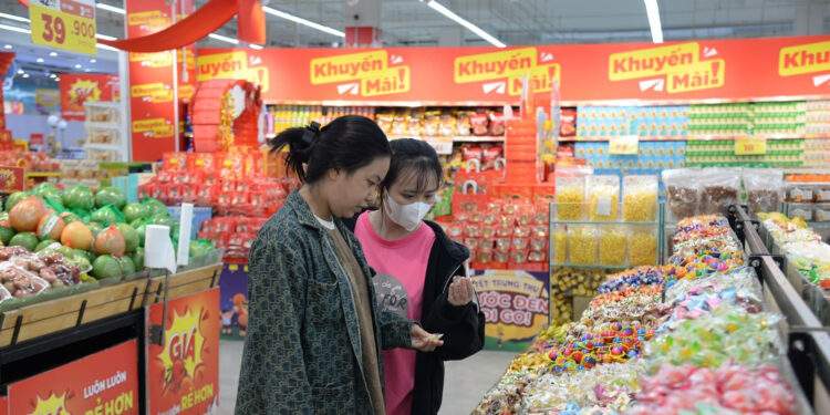 Thu ngân sách vượt dự toán, tạo đà bứt phá