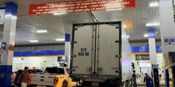 Tin mới về hai trạm xăng dầu trên cao tốc TPHCM - Long Thành